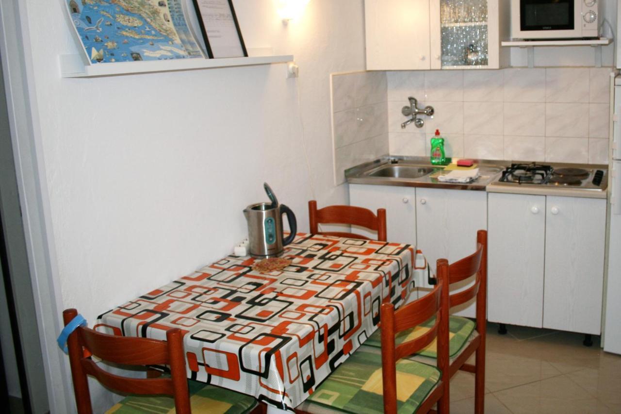 Apartments By The Sea Pisak, Omis - 1014 Extérieur photo