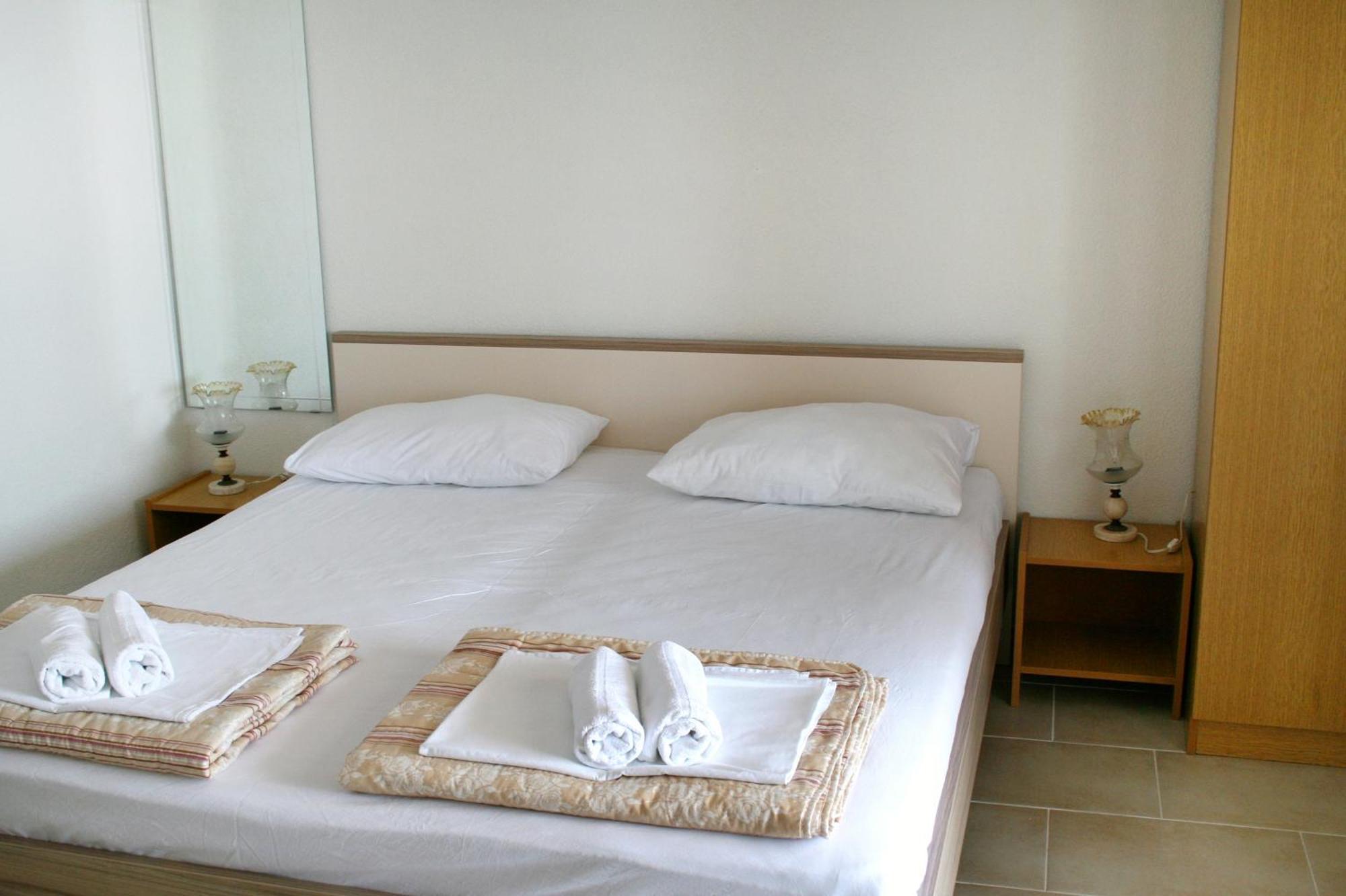 Apartments By The Sea Pisak, Omis - 1014 Chambre photo